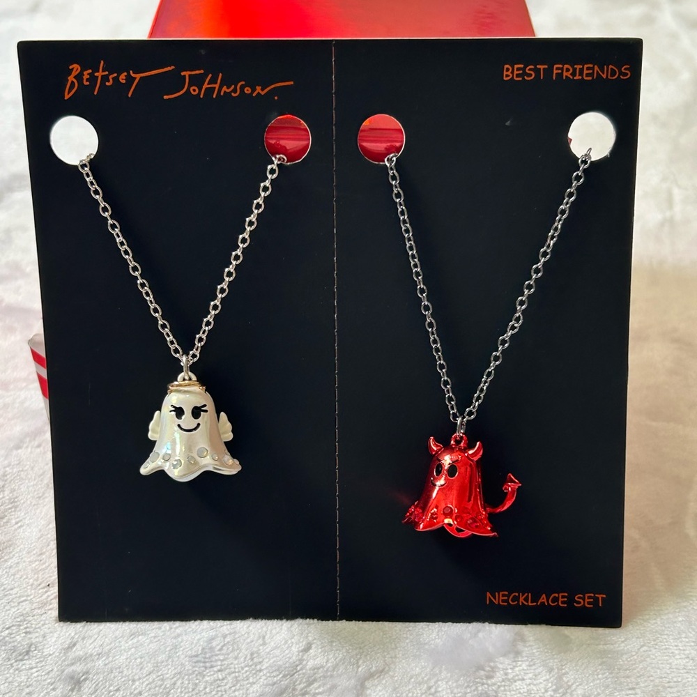 Betsey Johnson Best Friends Ghost Necklace Set NWT